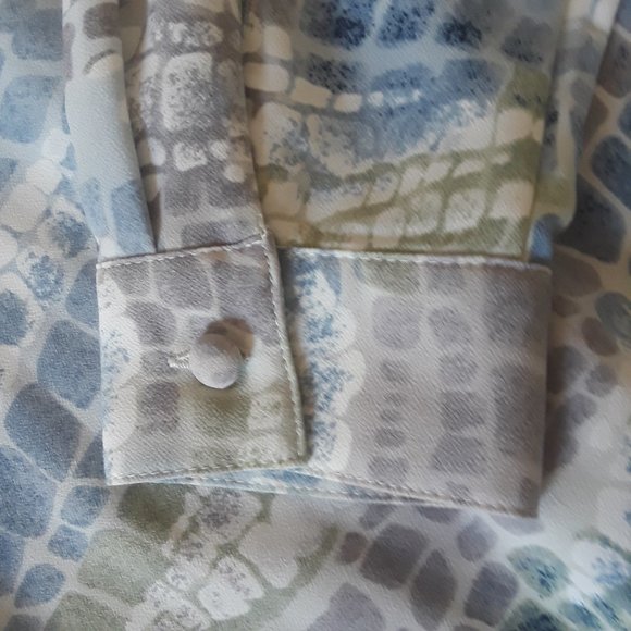 Alfred Dunner NWOT Silky Blue/Gray Long Sleeve Top - Picture 5 of 9